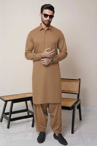 RM-03 Wash & Wear | Caramel Brown